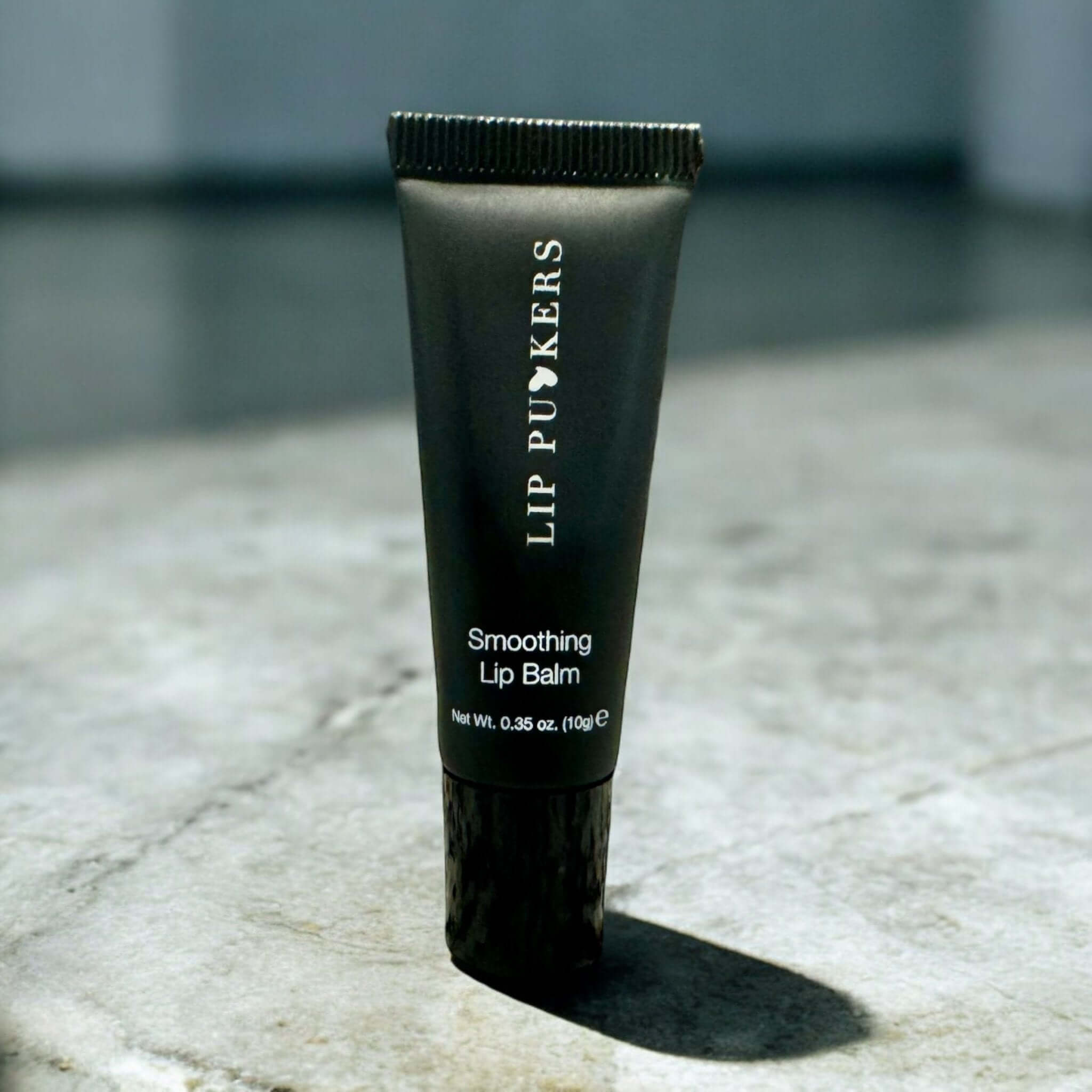 Smoothing-lip-balm-lip-puckers